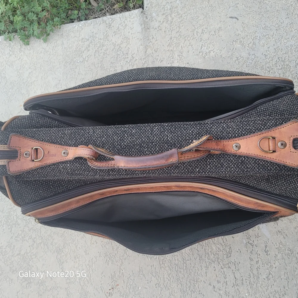 VTG HARTMANN LUGGAGE TWEED LEATHER 22